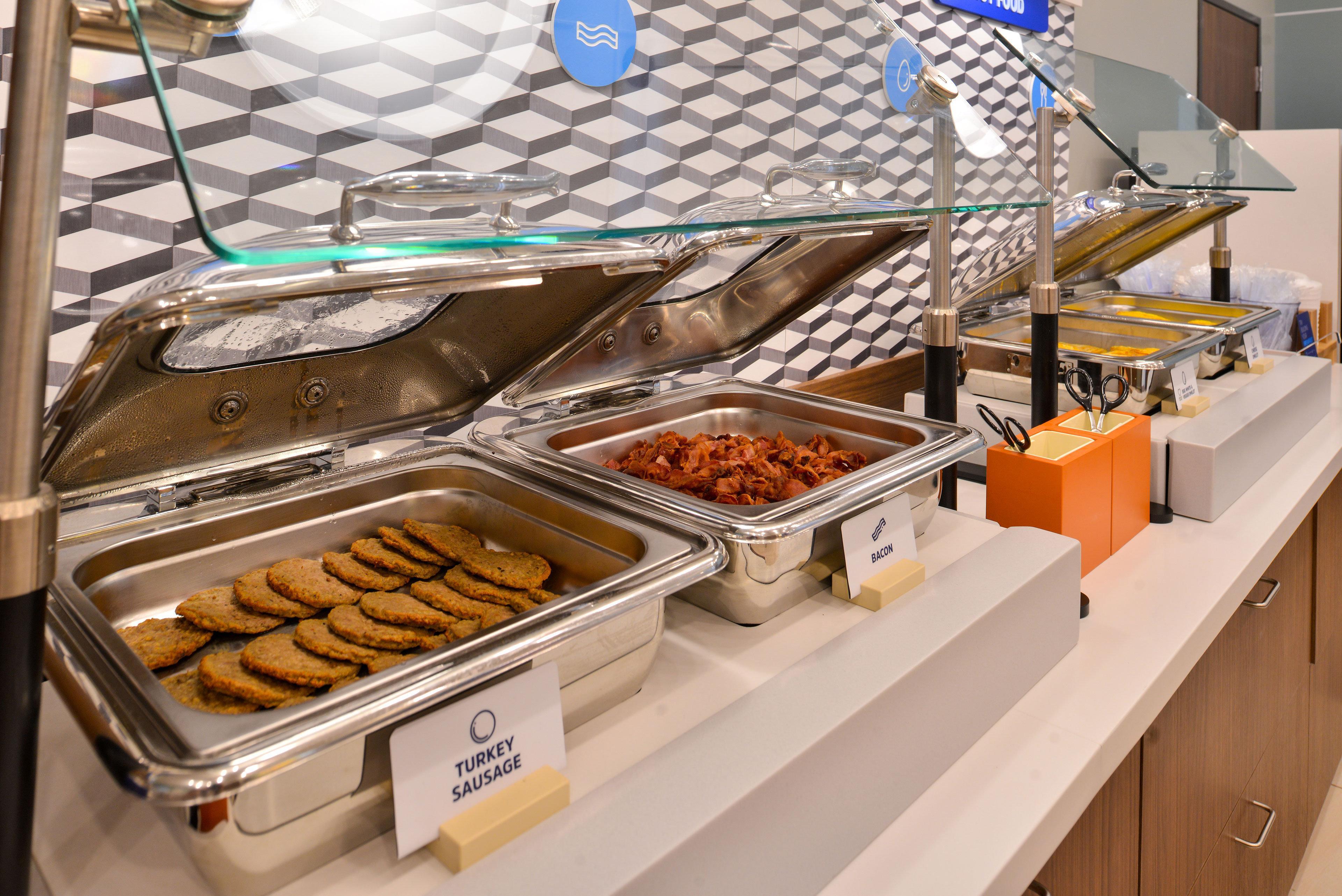 Holiday Inn Express & Suites Wharton By Ihg Esterno foto