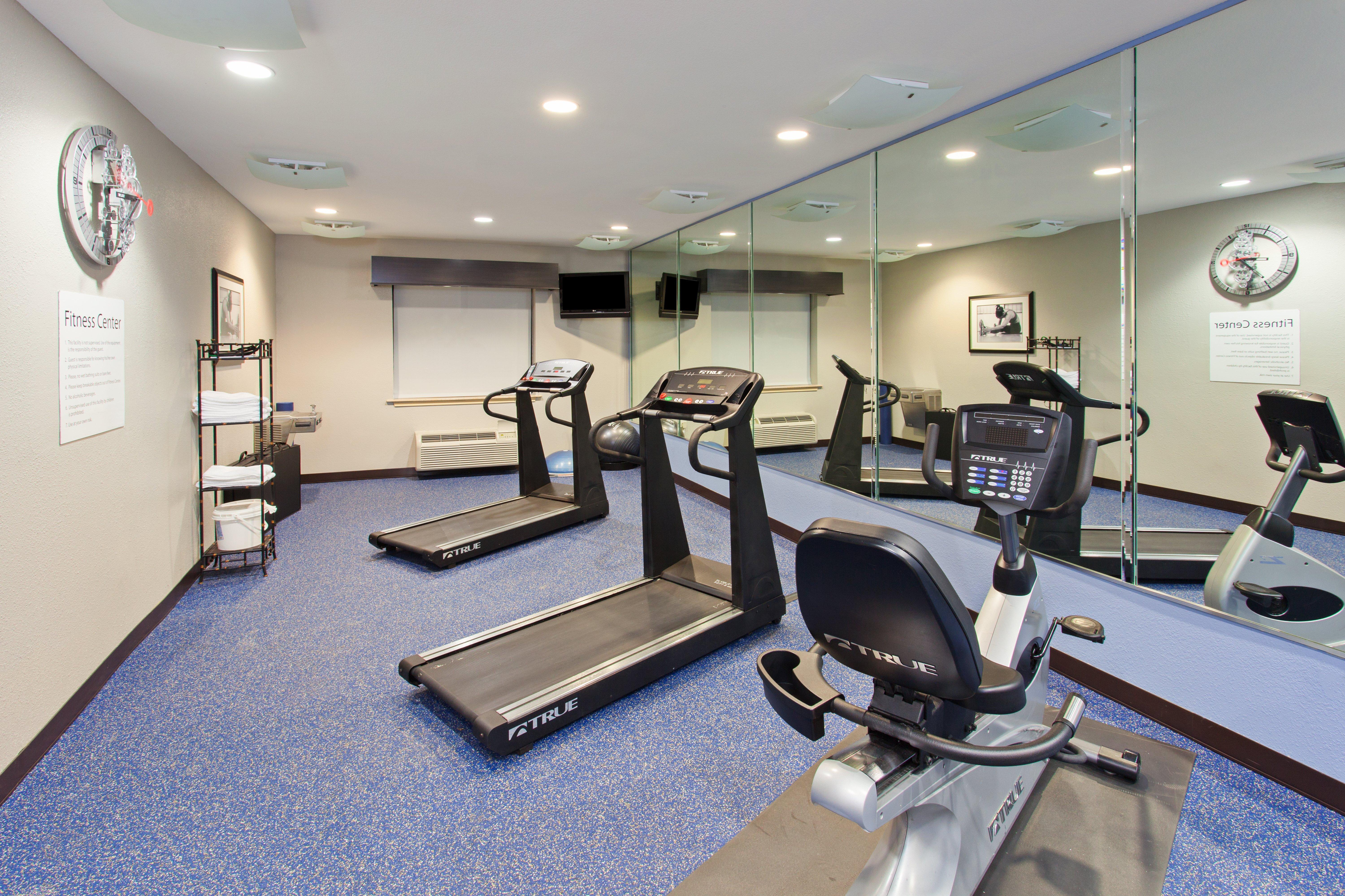 Holiday Inn Express & Suites Wharton By Ihg Esterno foto