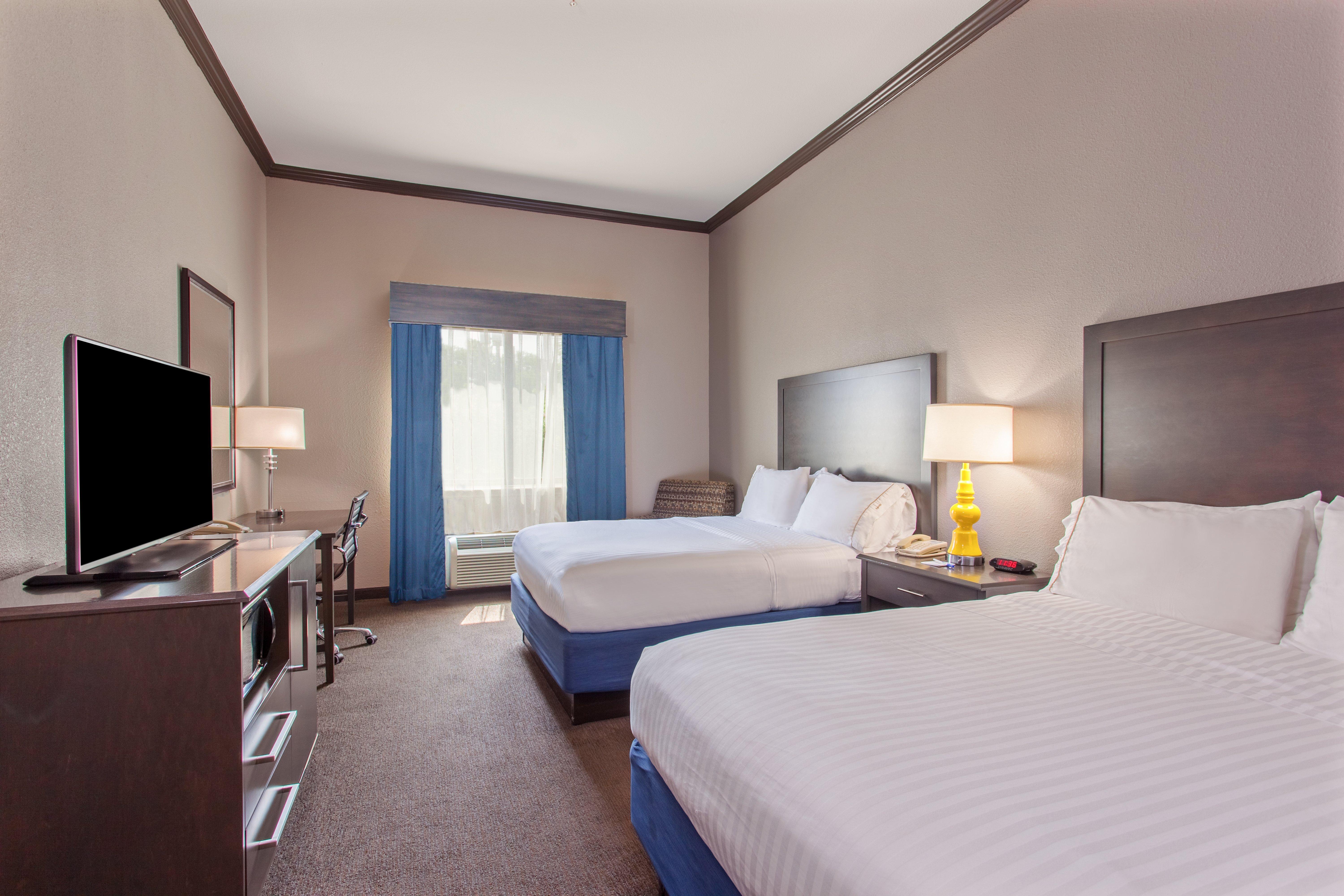 Holiday Inn Express & Suites Wharton By Ihg Esterno foto